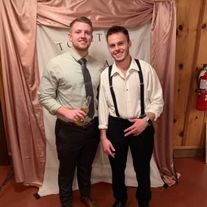 Meet your Posher, Tyler